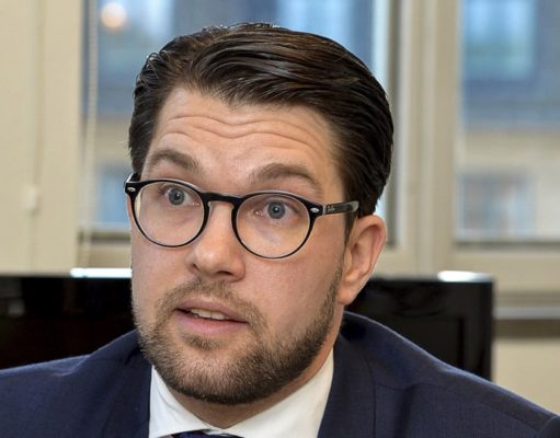 Hoggaamiyaha SD Jimmie Åkesson oo ku baaqay in si ku meel gaar ah loo joojiyo masaafurinta dhalinyarada
