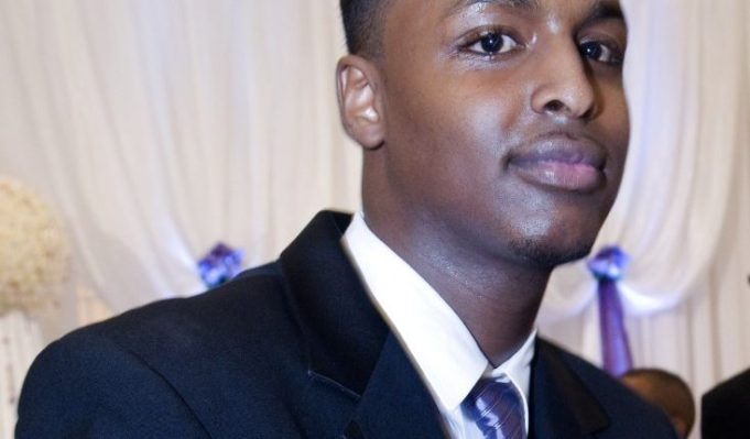 Dalka Canada wiil Somali ah oo meydkiisa laga helay gaari dhexdiisa..