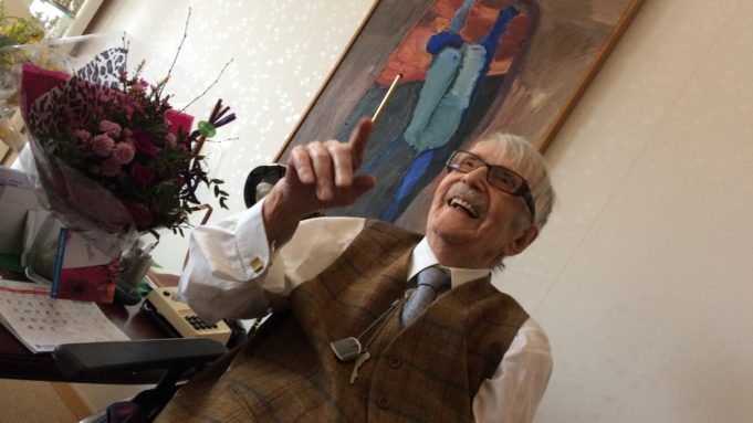 Ninka ugu Da’da weyn Sweden oo jirsaday 110 sano jir isagoo u dabaal dagay..