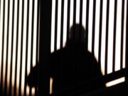 Malmö Turjumaan Turki ah oo qaab siyaasadeesan u turjumay wareysi lala yeeshay Qof magangalyodoon ah..