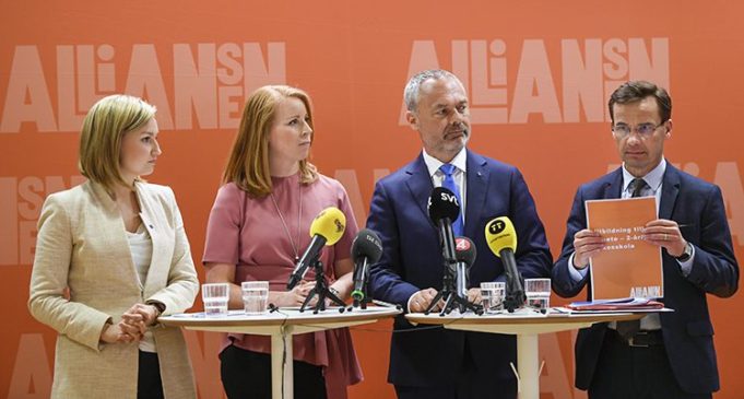 Qeyb kamid Warbarashada Heerka Sare ee (Högskolan) oo la dhiganayo Labo Sano Sida ay Sheegeen Isbaheysiga Xisbiyada..