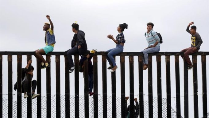 Mareykanka oo bilaabay Qaabilaada Qaxootiga Kasoo Gala Dhanka Xaduuda..