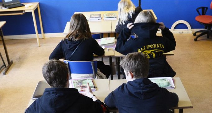 Sharciyo Cusub oo lagu kordhiyay imtixaanaadka iskuulada Sweden ee Dowlada..