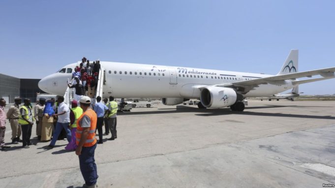 Dowlada Mareykanka oo baareysa Kiisaska keenay Celinta Qaxooti Somali ah oo la Masaafurin lahaa..