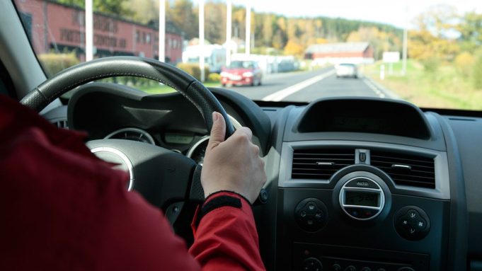 Sweden Dadka gawaarida sida sharci darada ku bara Dadka kale oo xabsi la dhigayo..