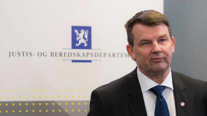 Norway oo joojineysa Lacagta la siiyo Goobaha Muslimiinta ku Cibaadeestaan..