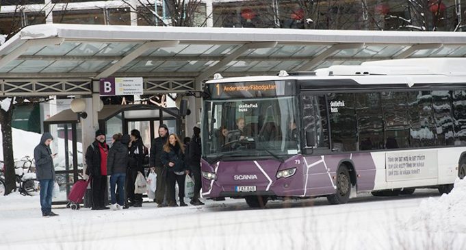 Xisbiga centerpartiet oo doonaya in uu kordhiyo Busaska iyo Gadiidka kale..