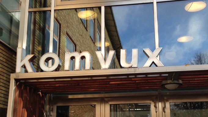 Waxbarashada Dadka Weyn ee Komvux oo la sheegay in Isbadal looga baahan yahay..