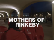 Daawo Muuqaal laga diyaariyay Xaafada Rinkeby hooyooyinka ku sugan oo Xiliga habeenki ka shaqeya.