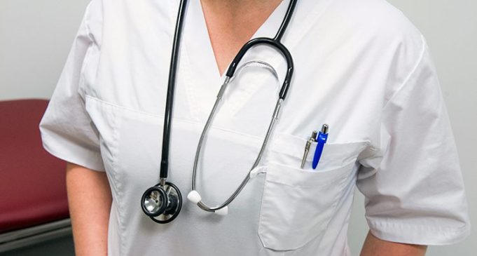 Ku dhawaad 5 Kalkaaliso oo joojiyay Shaqadooda isbitaalka Degmada Ystad.