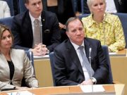 Barlamaanka Sweden oo Codka Kalsoonida kala laabtay Raisal Wasaare Stefan Löfen.