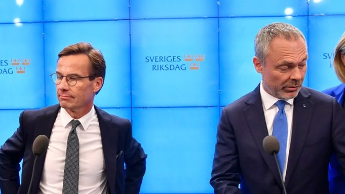 War Hada Ah Xisbiga Liberalerna oo kasoo Horjeestay Qorshaha Xisbiga Moderateka uu soo bandhigay.