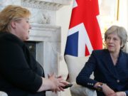 Norway iyo Ingariiska oo isku Raacay Heshiis ku saabsan Shacabka Norway ee UK ku sugan.