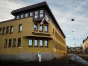 Degmada Norrköping 85 Sano Jir isku dayay in uu dilo Xaaskiisa oo la xiray.