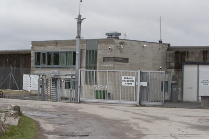 Dalka Norway 8 Xabsi oo laga mamnuucay in diyaaradaha dul maraan.