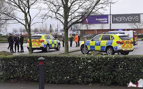UK-POLICE-IN-WEST-HULL
