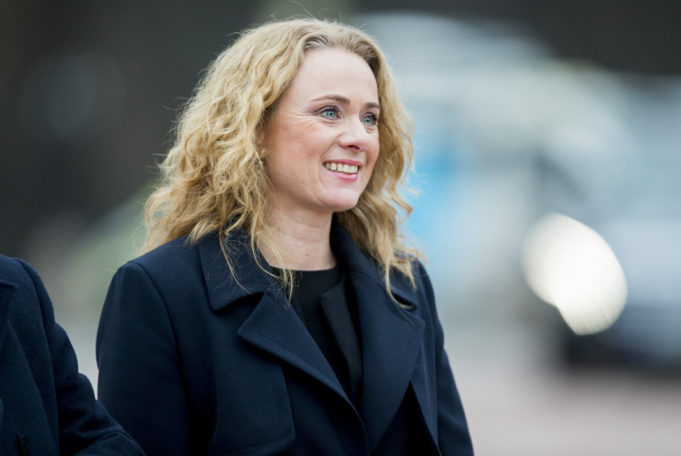 Dowlada Norway oo Dadka Qaata Lacagta Ceyrta ku Xireysa Sharuud Luuqada Ah Si Lacagta loo siiyo.