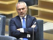 Hogaamiyaha Xisbiga Liberalerna Jan Björklund oo ka fadhiistay Hogaaminta Xisbigiisa.