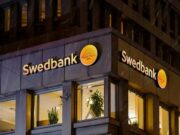 Bangiga Swedbank oo war Cusub kasoo saaray eedeynta Loo jeediyay ee Lacagta Suuqa Madow.