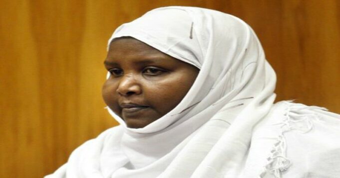 Asha Abdulle oo codsatay in dib loogu celiyo dalkeeda Somaliya oo farxad ku dareemeyso.