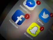 Hooyo soo galisay Baraha Bulshada Muuqaalka iyo Sawirada Gabadheeda oo la Maxkamadeeyay