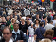 Warbixin Qaxootiga Cusub ee Sweden oo ku faraxsan Nolosha Dalka