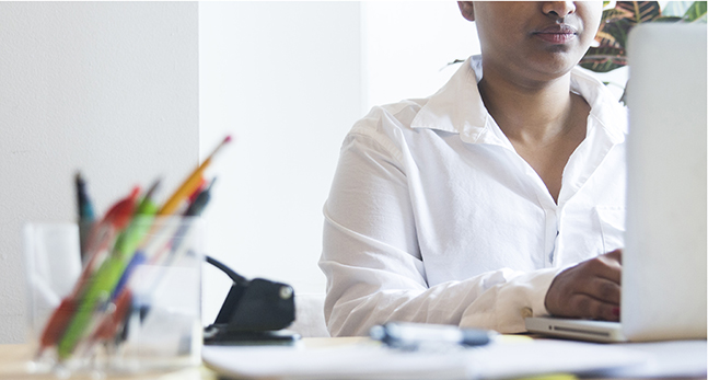 Midowga Yurub oo Ansixiyay Sharci Cusub oo internet-ka Online-ka ah