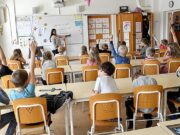 Macalimiinta Sweden oo Helaya Caawiye Xiliga Waxbarashada Iskuulka