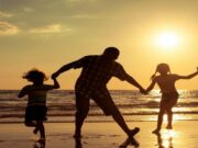 Waalidka oo Fasax ku qaadan kara Caruurta aysan dhalin ee Guriga kula nool