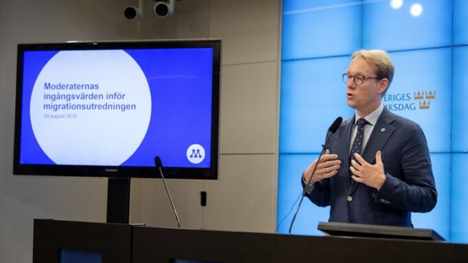 Xisbiga Moderatka oo soo jeediyay in aad loo yareeyo tirada Qaxootiga Sweden