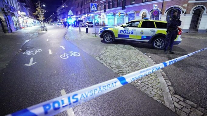 Magaalada Malmö oo lagu toogtay labo wiil oo dhalinyaro ah (Faahfaahin)