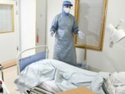 Sweden oo dhaqaatiirta uu ku dhacay Coronavirus ku amartay in ay sii shaqeeyaan (Times)