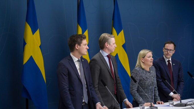 Dhaqaale gaaraya 20 bilyan oo loogu deeqay Degmooyinka Sweden