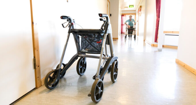 Mamnuucida Booqashada goobaha Dadka waayeelka oo isbadal lagu sameeyay