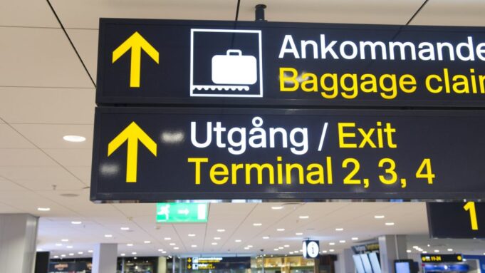 Sweden oo kordhisay Xayiraada saaran Safarada dibada ee Midowga yurub ka baxsan