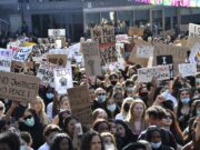 Caasimada Sweden oo lagu qabtay Dibad-bax looga soo horjeedo Dilkii loo geestay George Floyd