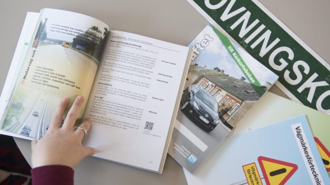 Sugitaanka Balanta Tijaabada imtixaanka ee Gawaarida Sweden oo 3 bil ka badan