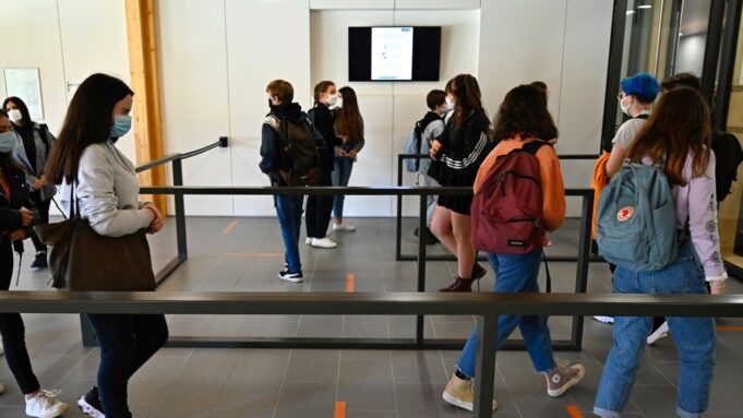 Faransiiska:- 22 iskuul oo loo xiray Xanuunka Coronavirus oo dib ugu soo laabtay