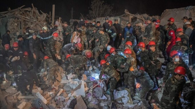 Armenia oo Gantaalo ku garaacday Caasimada Labaad ee ugu weyn Azerbaijan 40 dhaawac ah