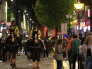 Dowlada Uk oo soo saareysa Xayiraado Cusub oo Sadex Qeyb ah