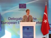 Qaxootiga Turkiga ku sugan oo helaya Lacagta Kaalmada ee ( Ceyrta ) Shaqooyin iyo Waxbarasho