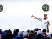 Denmark” Khudbada Salaada Jimcaha waa in Af-danish lagu jeediyaa”