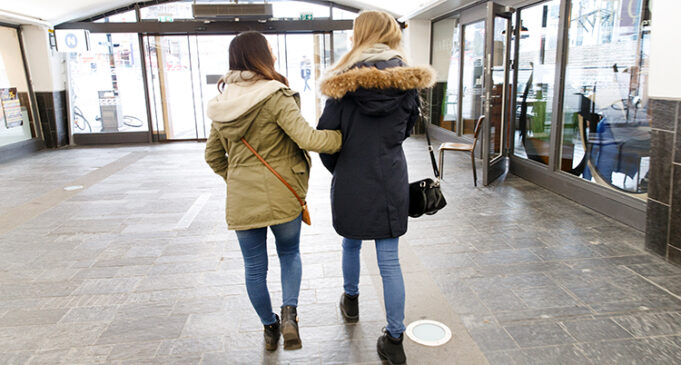 Dhalinyarada oo ugu badan Faafitaanka Corona ee Dalka Sweden