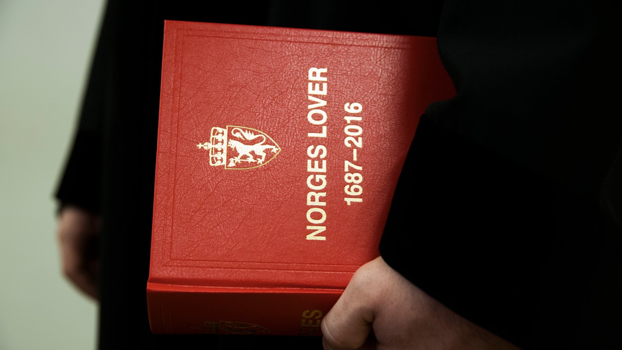 Qareen kula taliyay in ay ka baxsato barnevern Hooyo laga qaadi lahaa Caruurteeda oo dacwad lagu soo oogay