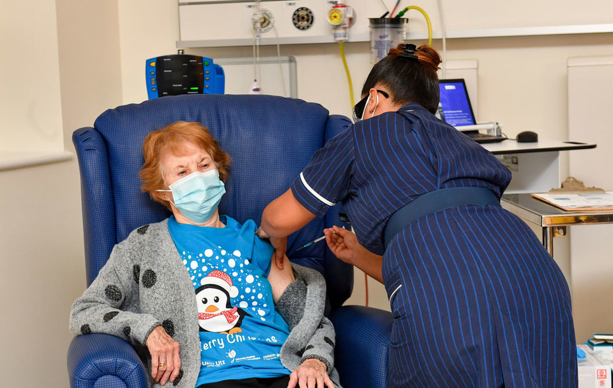 Dowlada UK oo Digniin ka soo saartay Talaalka dhawaan bilowday ( Dad looga digay )