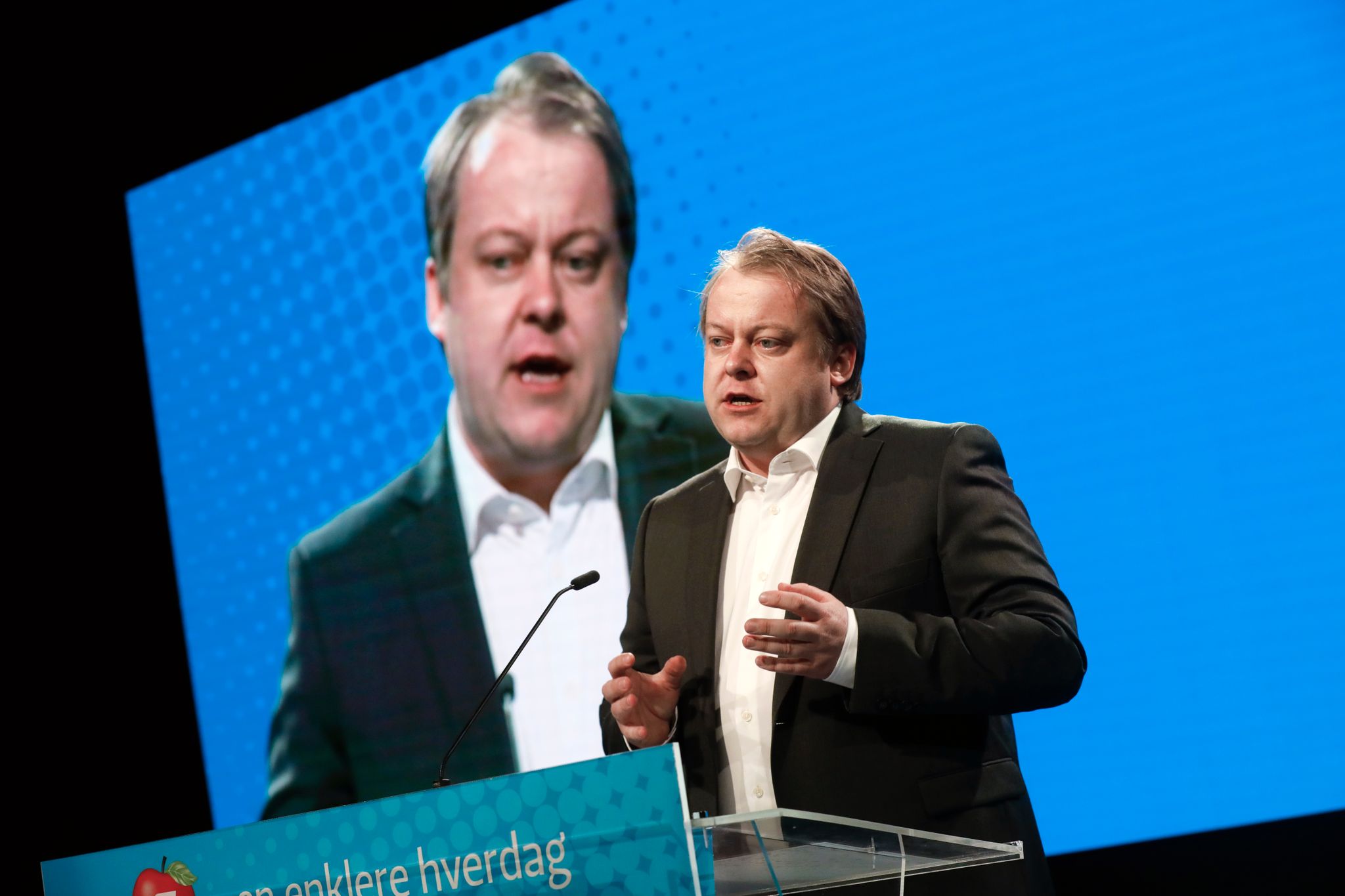 Xisbi ka tirsan Norway oo soo jeediyay in Ajaanibta laga joojiyo lacagta Hoolgabka