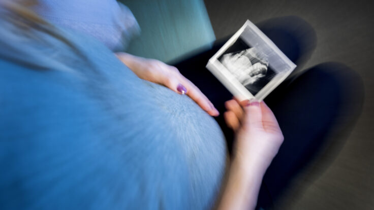 Kaalmo la siinayo haweenka uurka leh ee aan awoodin inay shaqeeyaan sababo la xiriira halista Corona