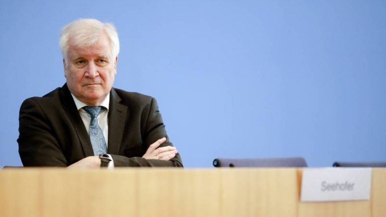 Wasiir ka tirsan Germalka oo diiday Qaadashada talaalka AstraZeneca