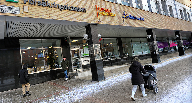 Dowlada Sweden oo Xafiisyo badan ka fureysa guud ahaan wadanka