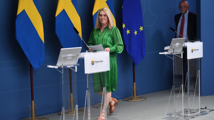 Dowlada Sweden oo cadeesay Dadka heli kara Basaboorka Corona